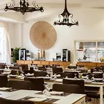 Hotiday Centro Ξενοδοχείο 3*