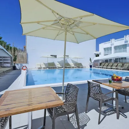 Hotiday Centro Ξενοδοχείο 3*